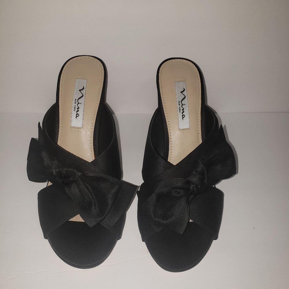NWT Nina Samina Black Satin Bow Mule Sandals